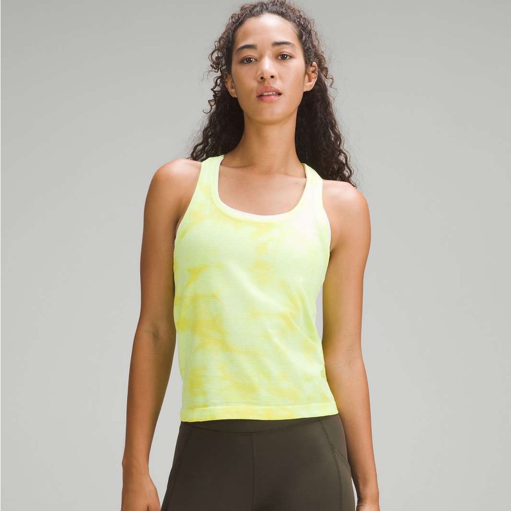 Lululemon size 4 swiflty tech Yellow Racerback Tank Top marble dye
